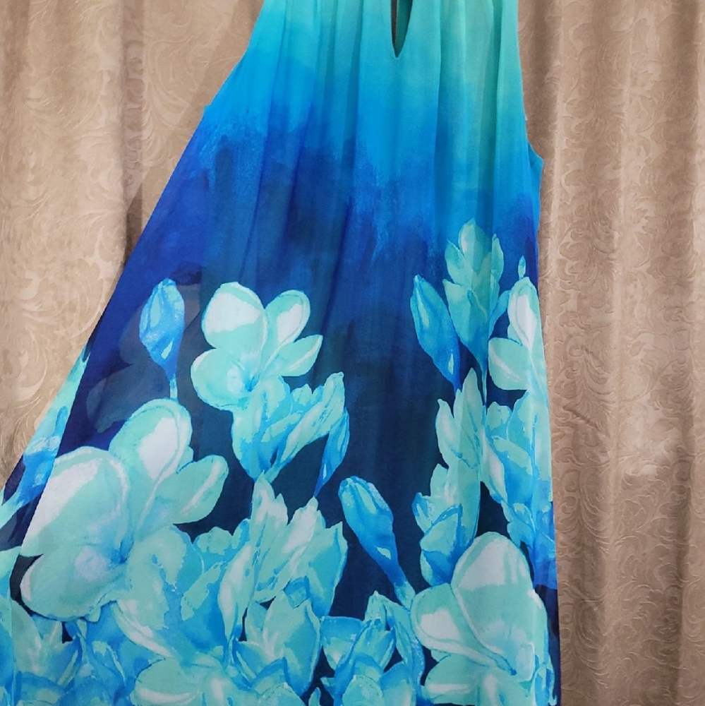 Dress Barn Floral Sleeveless Shift Dress